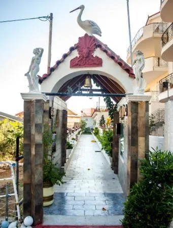 Ferienhaus Fernandas Traditional 2 Floor House Poros (Kefalonia)