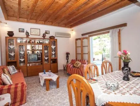 Σπίτι διακοπών Fernandas Traditional 2 Floor House *